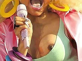 B & D fun-trampa, venganza II-Miki videos caseros con mi tia